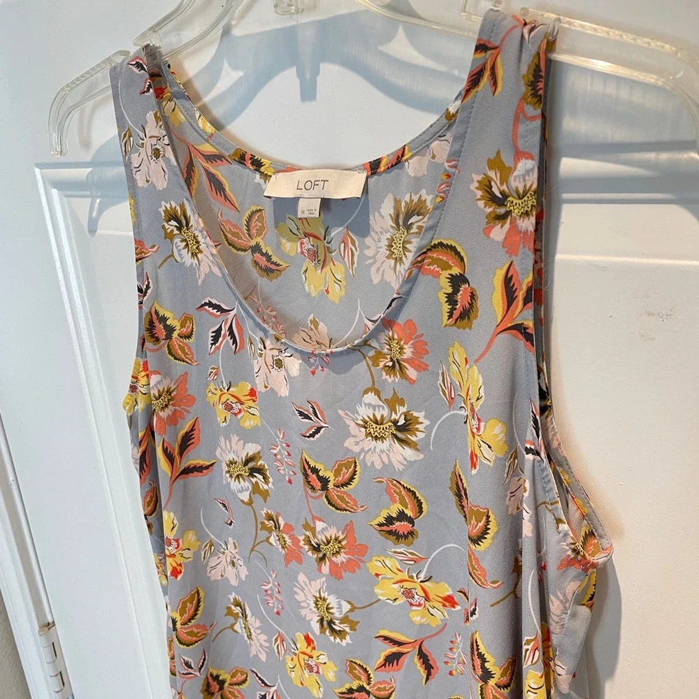 LOFT Floral Peplum Coral Yellow Pink Ruffle Flowy Sleeveless Top Size Medium